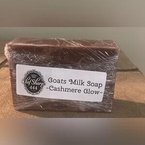 Handmade Goats Milk Soap - Cashmere Glow